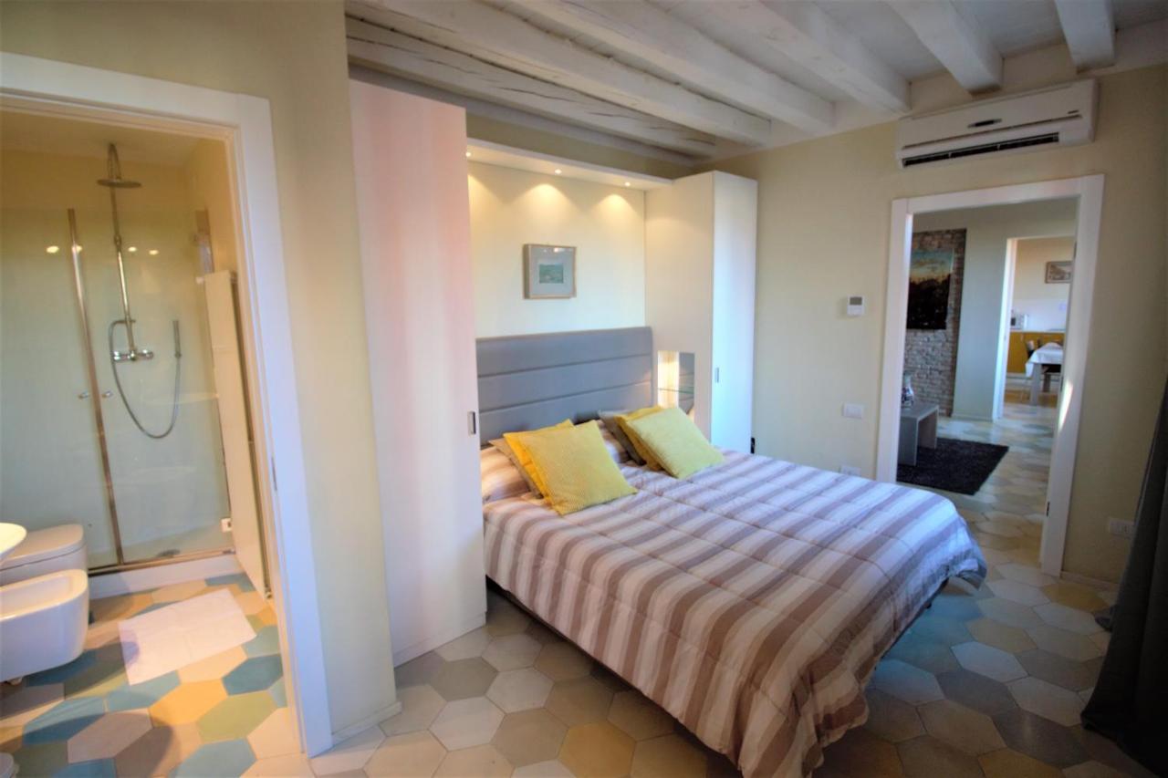 New Central And Spacious Venice Luaran gambar